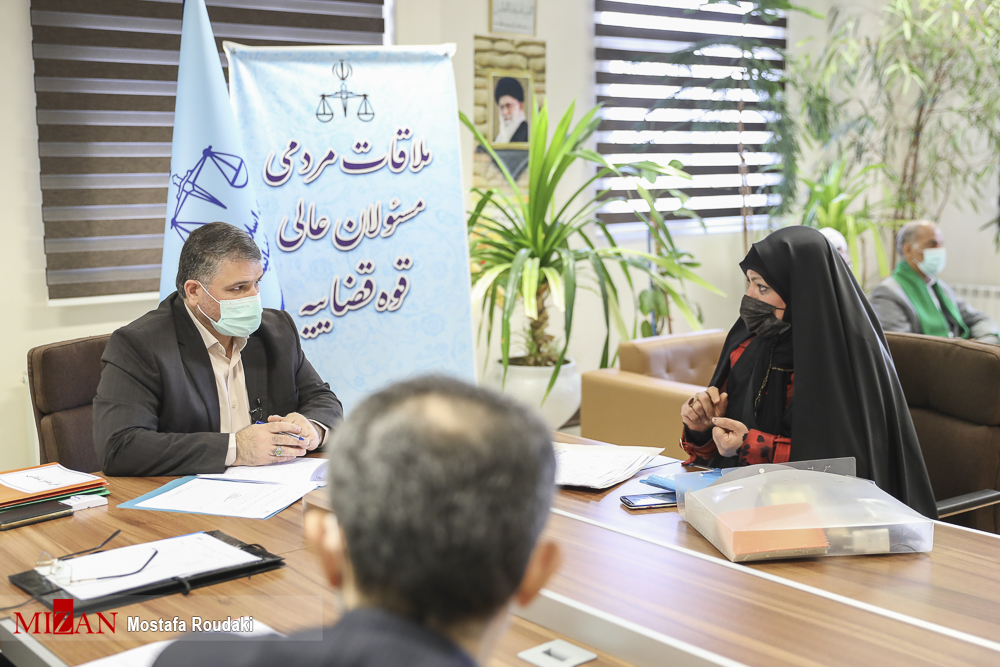 انجام بیش از یک میلیون ملاقات مردمی توسط مقامات قضایی در کل کشور در دوران تحول و تعالی/ ارتباط بیواسطه با مردم در صدر اولویت های دستگاه قضا طی ماه های گذشته/ از ملاقات های مردمی شخص رئیس قوه قضاییه تا حضور تمام مسئولان عالی قضایی در مرکز ارتباطات مردمی دستگاه قضا انجام بیش از یک میلیون ملاقات مردمی توسط مقامات قضایی در کل کشور در دوران تحول و تعالی/ ارتباط بیواسطه با مردم در صدر اولویت های دستگاه قضا طی ماه های گذشته/ از ملاقات های مردمی شخص رئیس قوه قضاییه تا حضور تمام مسئولان عالی قضایی در مرکز ارتباطات مردمی دستگاه قضا