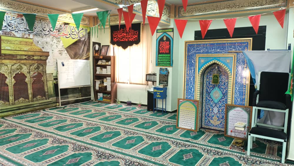 برپایی نماز جماعت در ایستگاههای مترو به مناسبت ماه مبارک رمضان برپایی نماز جماعت در ایستگاههای مترو به مناسبت ماه مبارک رمضان