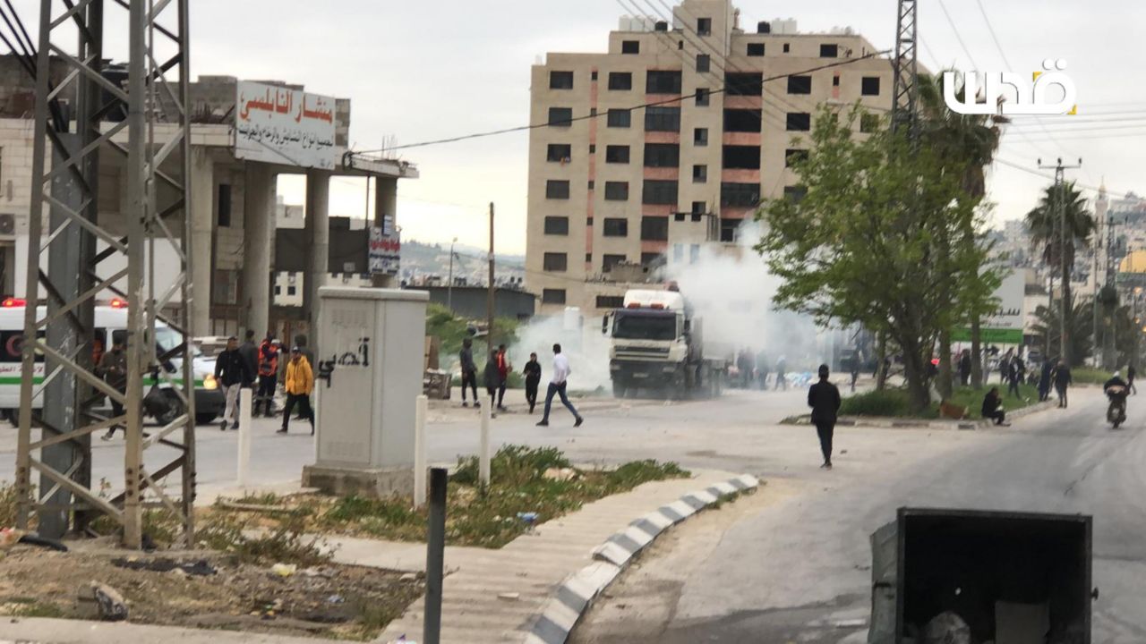 تیراندازی نظامیان صهیونیست به سمت فلسطینیان در نابلس تیراندازی نظامیان صهیونیست به سمت فلسطینیان در نابلس