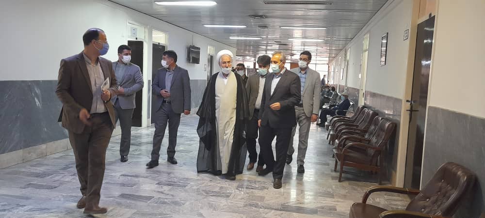 دادستان انتظامی قضات از ستاد دادگاههای عمومی و انقلاب تهران و مجتمع قضایی کارکنان دولت بازدید کرد دادستان انتظامی قضات از ستاد دادگاههای عمومی و انقلاب تهران و مجتمع قضایی کارکنان دولت بازدید کرد