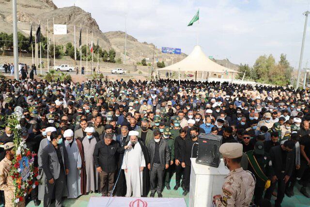 مراسم وداع با پیکر مطهر شهید والامقام «محمود ابسالان» در زاهدان برگزار شد