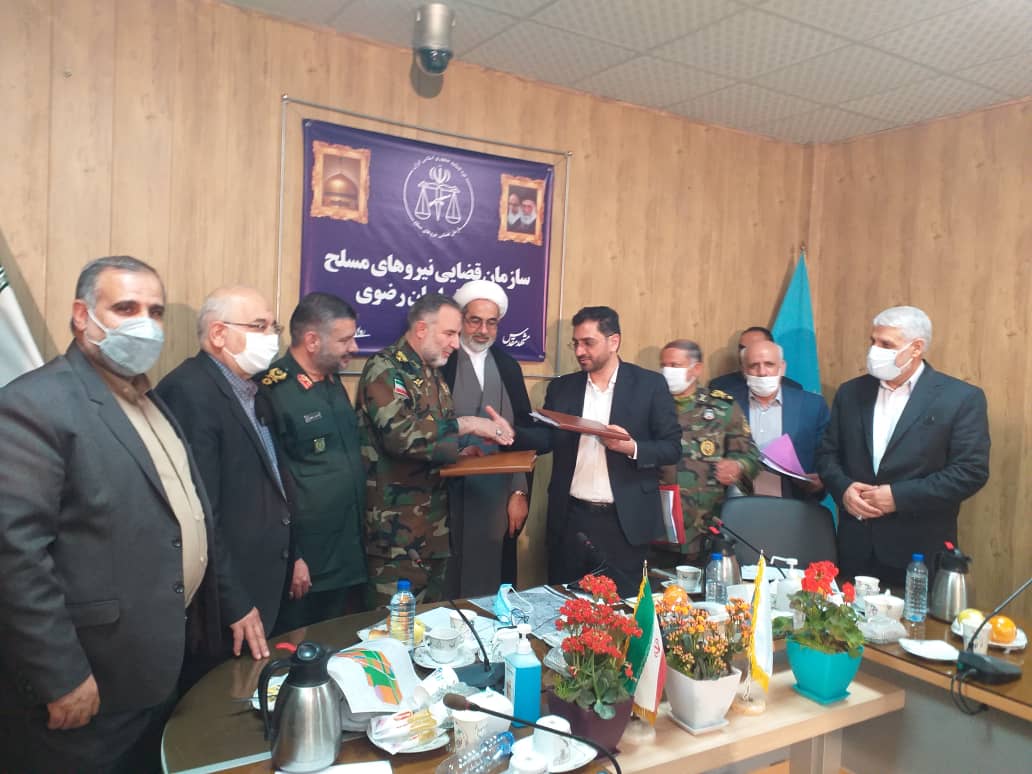 در نتیجه دستور و پیگیریهای رئیس قوه قضاییه پادگان لشکر ۷۷ ارتش در مشهد به خارج از شهر منتقل میشود در نتیجه دستور و پیگیریهای رئیس قوه قضاییه پادگان لشکر ۷۷ ارتش در مشهد به خارج از شهر منتقل میشود