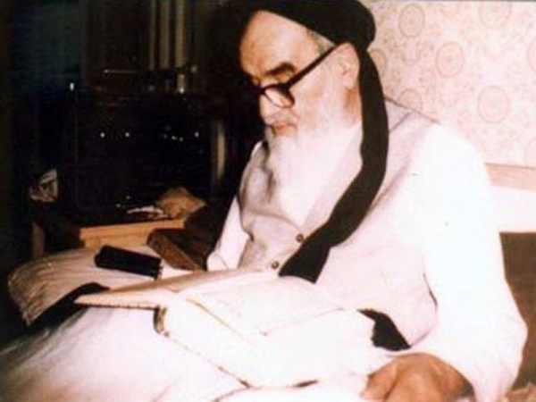 امام خمینی (ره) امام خمینی (ره)